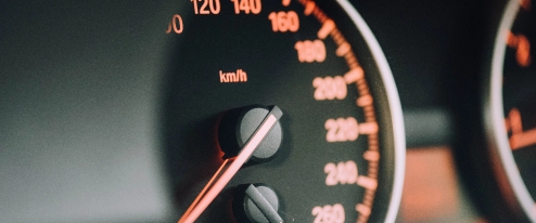 chuttersnap-gts_Eh4g1lk-unsplash Speedometer on a car